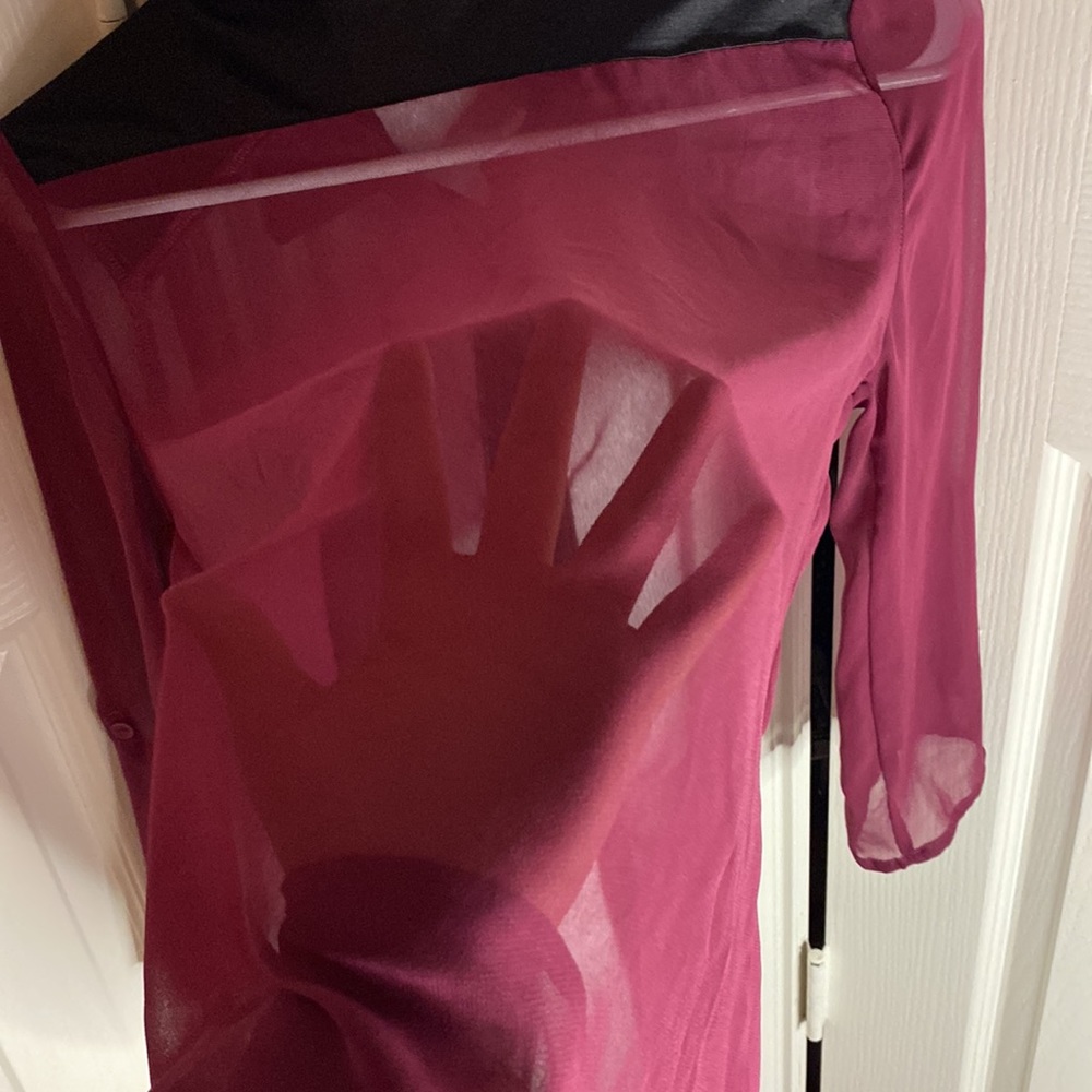 See through blouse - Picture 3 of 3